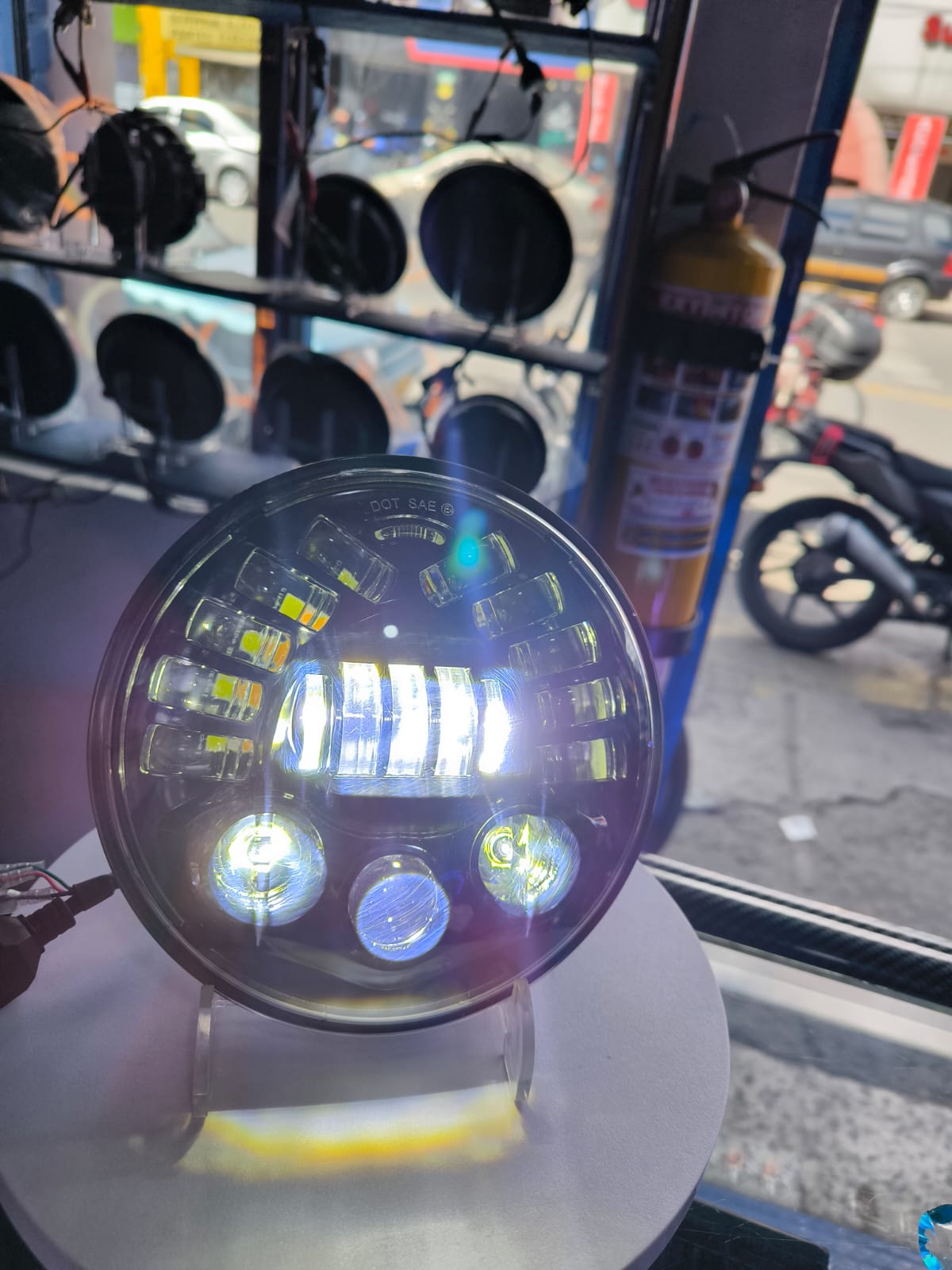 Miniatura 4 de FAROLA 7 PULGADAS (TB044)